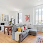 Appartamento Rooftop Nest In Center By Rent