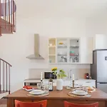 Appartamento Rooftop Nest In Center By Rent *