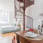 Rooftop Nest In Center By Rent Como
