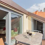 Appartamento Rooftop Nest In Center By Rent *