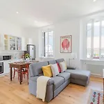 Appartamento Rooftop Nest In Center By Rent *