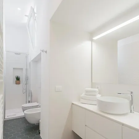 Rooftop Nest In Center By Rent * Como