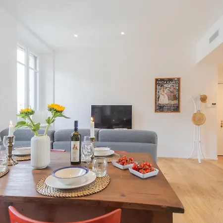 Apartamento Rooftop Nest In Center By Rent Como