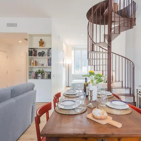 Rooftop Nest In Center By Rent Como