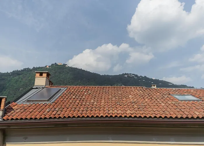 Rooftop Nest In Center By Rent * Como