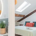 Rooftop Nest In Center By Rent *