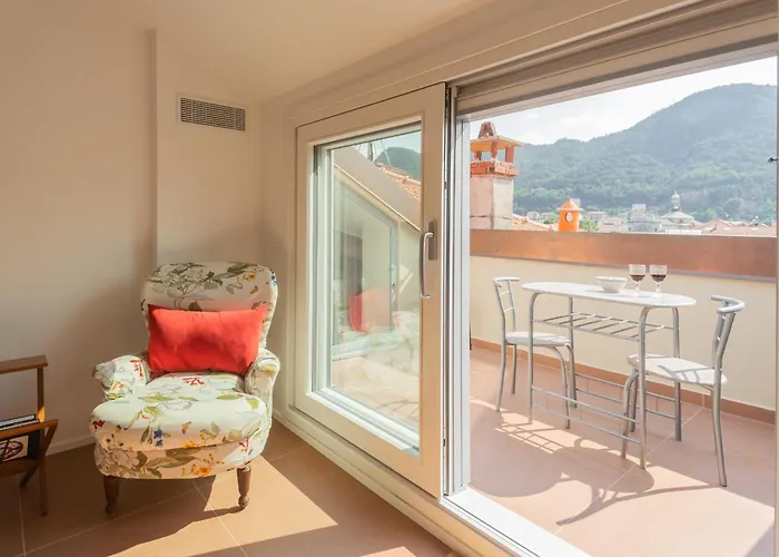 Rooftop Nest In Center By Rent 公寓 *